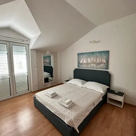 Apartament Ohana *